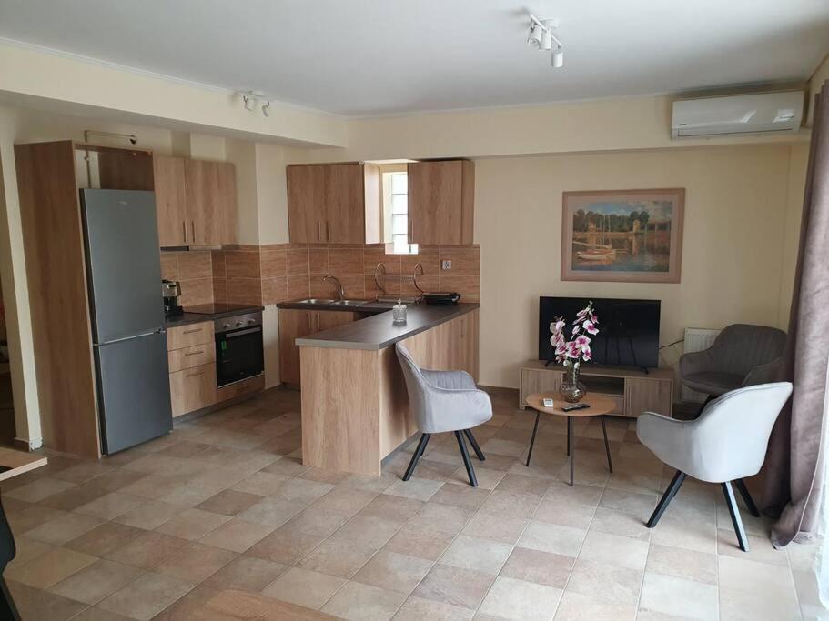 Appartement Lux & Style 75Sqm With Private Parking In Athènes Extérieur photo